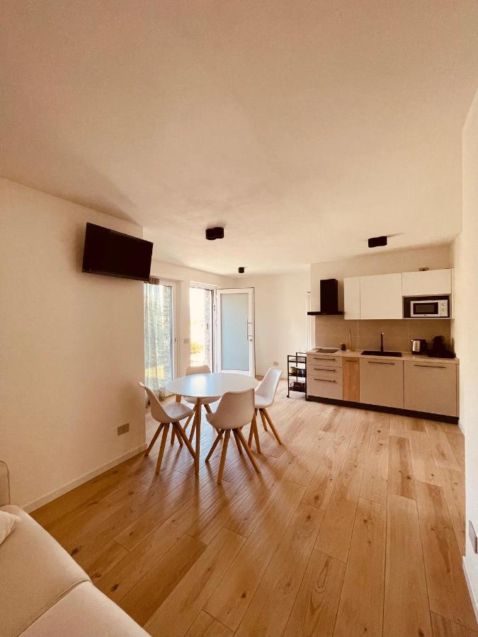 Tellure Apartments With Breakfast Berbenno di Valtellina Exterior foto